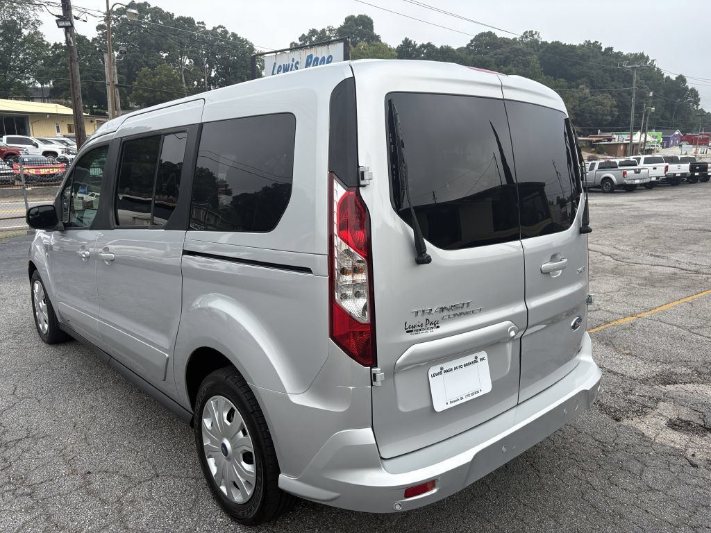 Used 2022 Ford Transit Connect XLT FWD image 3