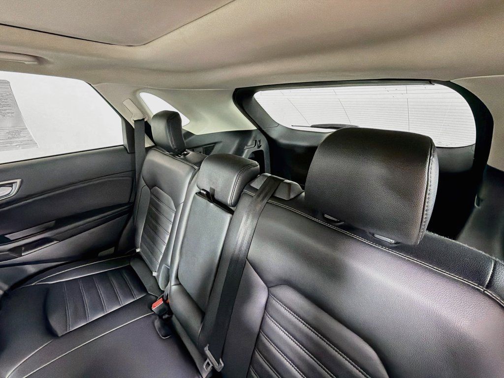 Used 2024 Ford Edge SEL w/ Convenience Package AWD/4WD image 24