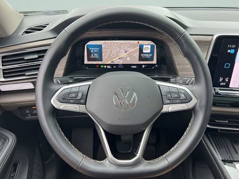 Certified 2025 Volkswagen Atlas SEL image 14