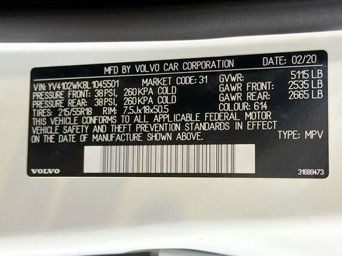 Used 2020 Volvo V60 T5 Cross Country image 42