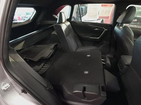 Certified 2022 Toyota RAV4 XSE image 40