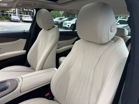 Used 2023 Mercedes-Benz E 350 4MATIC Sedan image 15