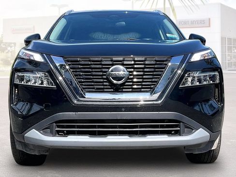 Used 2021 Nissan Rogue SV FWD image 24