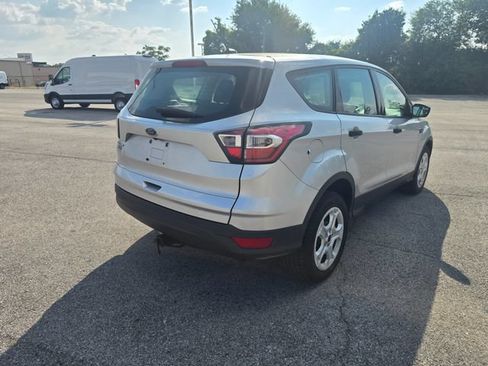 Used 2017 Ford Escape S FWD image 3