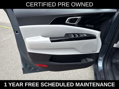 Used 2024 Kia Carnival SX Prestige FWD image 13