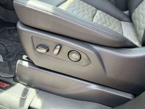 New 2026 Chevrolet Silverado 1500 ZR2 AWD/4WD image 18