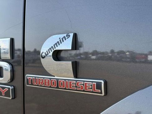 Used 2018 RAM 2500 Big Horn w/ Sport Appearance Group image 8