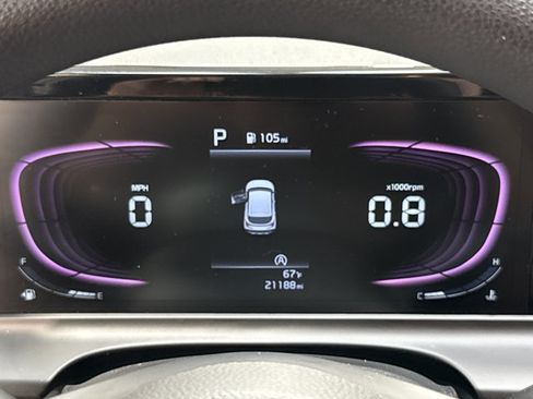 Certified 2024 Kia Seltos LX AWD/4WD image 19