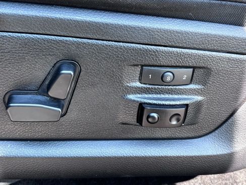 Used 2016 RAM 2500 Laramie AWD/4WD image 7
