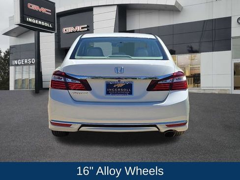 Used 2017 Honda Accord LX image 20