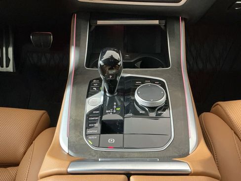 Certified 2023 BMW X5 sDrive40i w/ M Sport Package RWD image 13