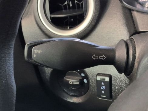 Used 2019 Ford Fiesta SE image 28