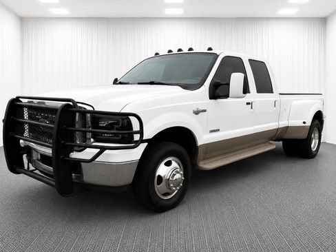Used 2005 Ford F350 King Ranch RWD image 20