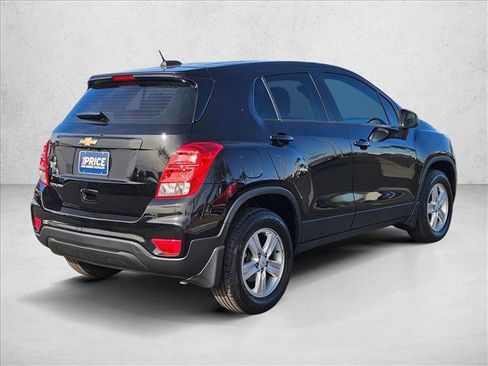 Used 2021 Chevrolet Trax LS w/ LPO, Protection Package image 5
