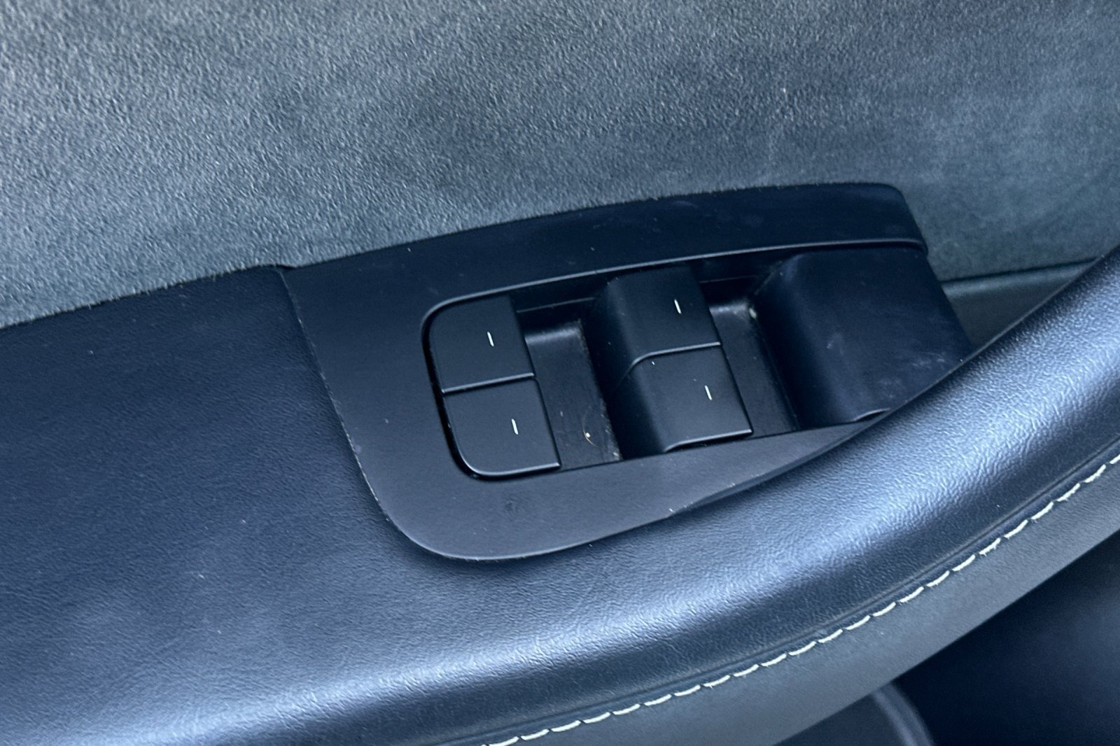 Used 2021 Tesla Model 3 Standard Range Plus RWD image 12
