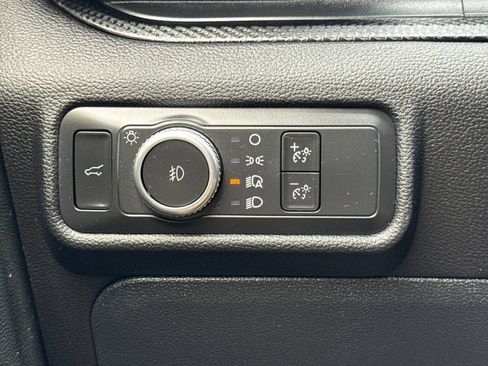 Used 2022 Ford Explorer ST w/ Equipment Group 401A RWD image 39