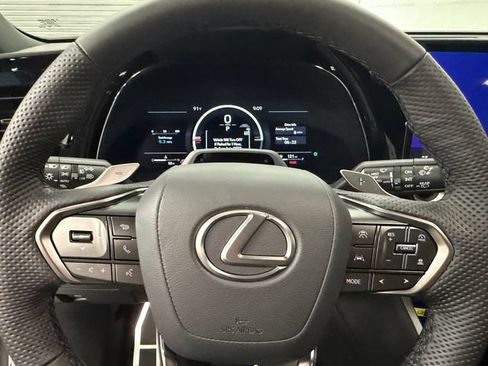 New 2026 Lexus TX 500h AWD image 22