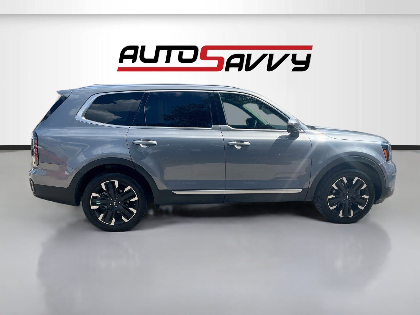 Used 2024 Kia Telluride SX FWD image 8
