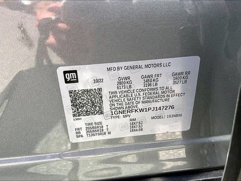 Used 2023 Chevrolet Traverse LS FWD image 14
