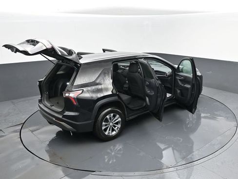 Used 2025 Chevrolet Equinox LT AWD/4WD image 29