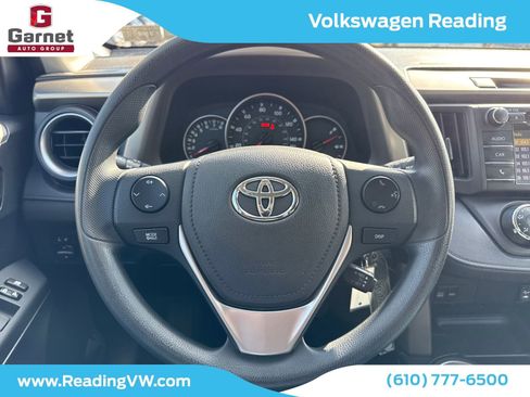 Used 2016 Toyota RAV4 LE image 14