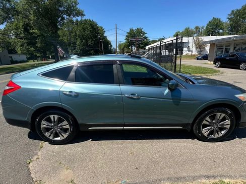 Used 2015 Honda Crosstour EX-L image 4
