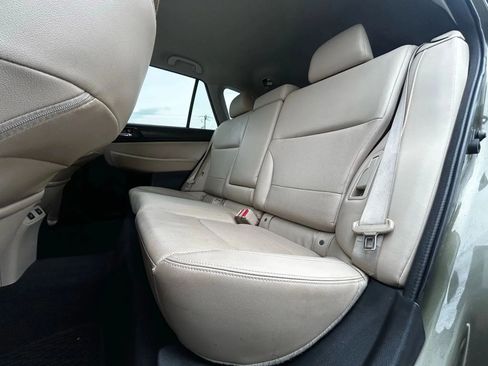 Used 2016 Subaru Outback 2.5i Limited w/ Popular Package #4 AWD/4WD image 30