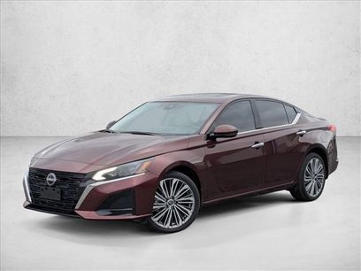 Used 2023 Nissan Altima 2.5 SL