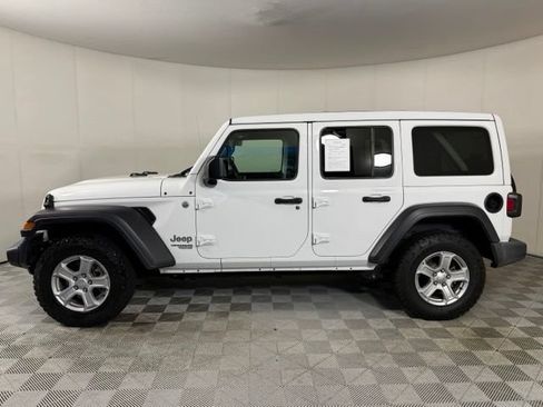 Used 2021 Jeep Wrangler Unlimited Sport w/ Sun And Sound Package AWD/4WD image 2