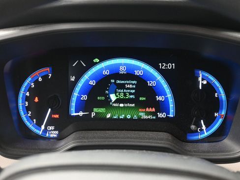 Used 2022 Toyota Corolla LE FWD image 10