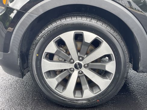 Used 2022 Kia Telluride EX w/ EX Premium Package FWD image 37