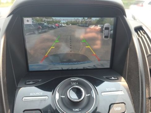Used 2017 Ford Escape Titanium FWD image 21