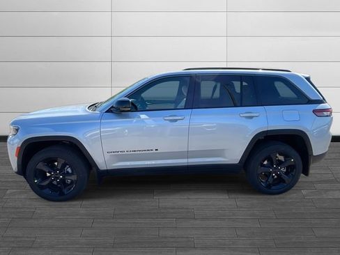 New 2026 Jeep Grand Cherokee Limited AWD/4WD image 6