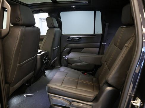 New 2026 Chevrolet Suburban High Country image 20