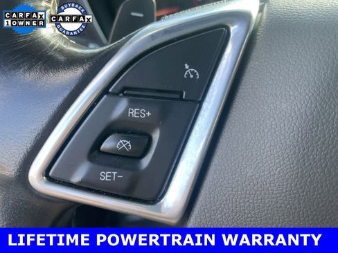 Used 2021 Chevrolet Camaro LT w/ Technology Package image 15