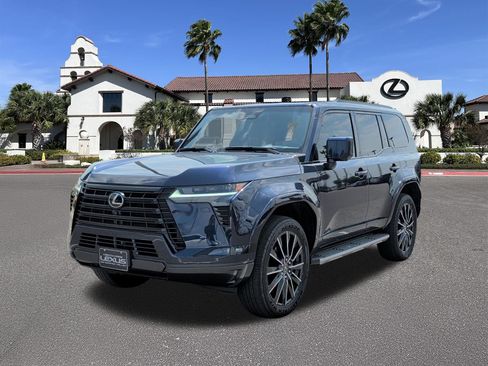 Certified 2026 Lexus GX 550 w/ Accessory Package (2T) AWD/4WD image 5