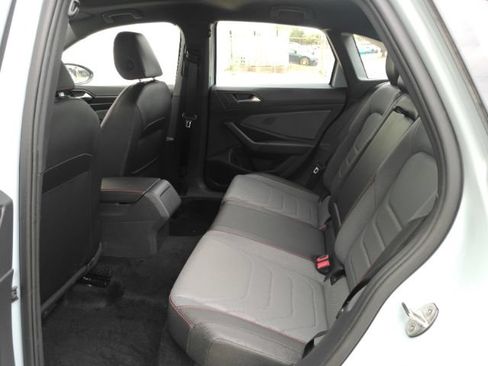 Used 2025 Volkswagen Jetta GLI Autobahn w/ GLI Black Package FWD image 18