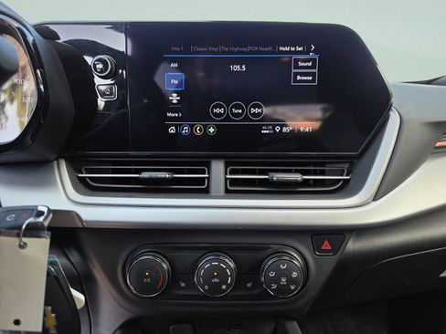 Used 2024 Chevrolet Trax RS w/ Driver Confidence Package FWD image 23