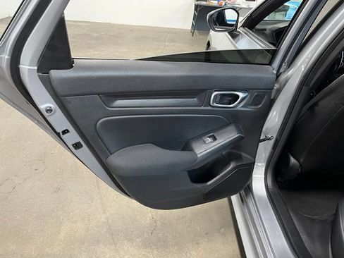 Used 2023 Honda Civic Sport image 19