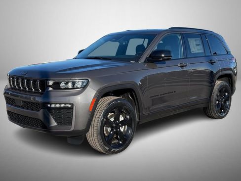 New 2026 Jeep Grand Cherokee Limited w/ Limited Altitude Package RWD image 2