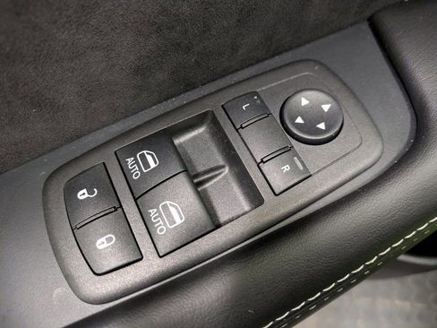 Used 2023 Dodge Challenger SRT Hellcat RWD image 11