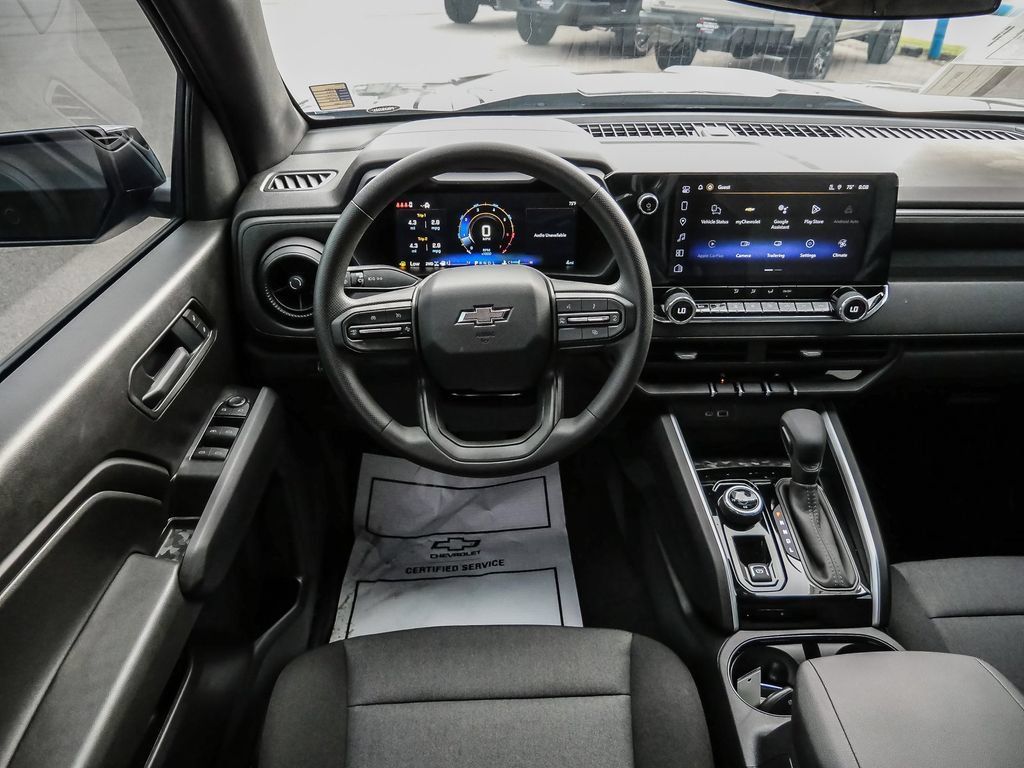 New 2026 Chevrolet Colorado Trail Boss w/ Midnight Edition AWD/4WD image 27