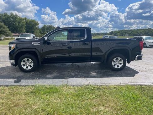 Used 2020 GMC Sierra 1500 SLE w/ SLE Value Package AWD/4WD image 10