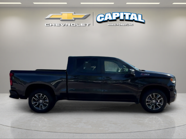Used 2022 Chevrolet Silverado 1500 RST AWD/4WD image 6