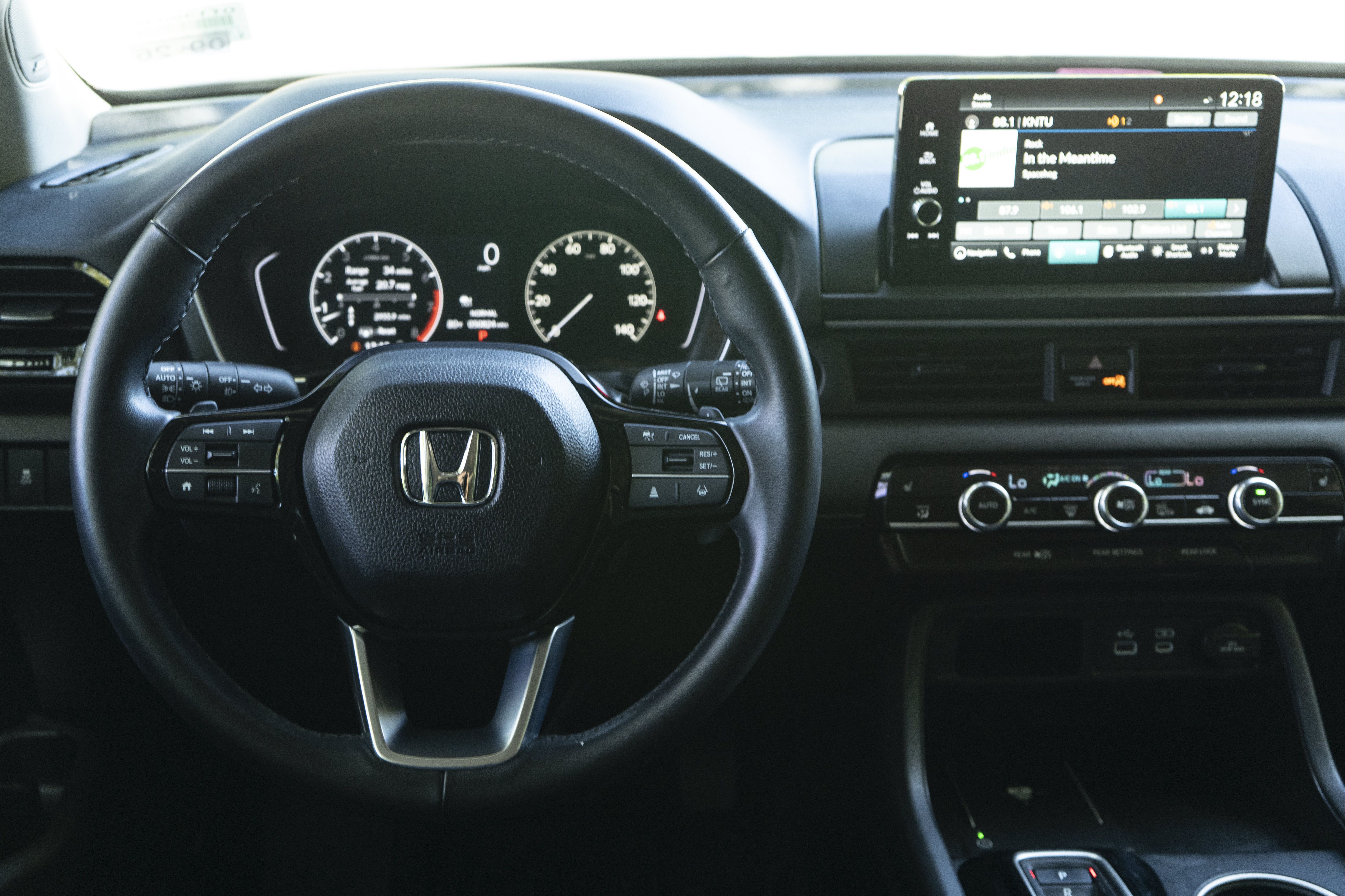 Certified 2023 Honda Pilot Touring image 20