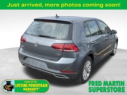 Used 2018 Volkswagen Golf SE FWD image 1