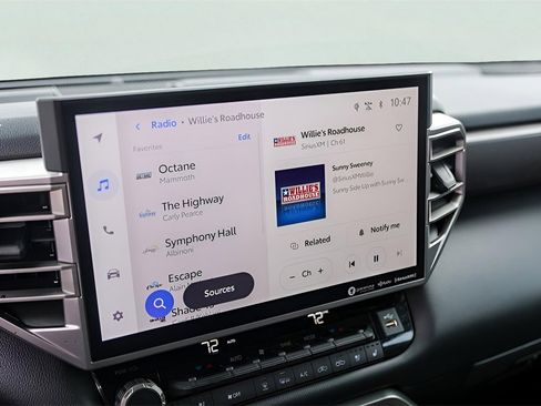 Used 2024 Toyota Tundra Limited w/ Power Package image 19