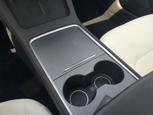 Used 2023 Tesla Model 3 Standard Range RWD image 25