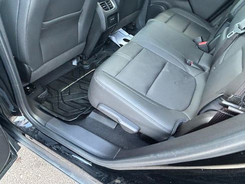 Used 2020 Chevrolet Blazer LT w/ LPO, Floor Liner Package AWD/4WD image 9