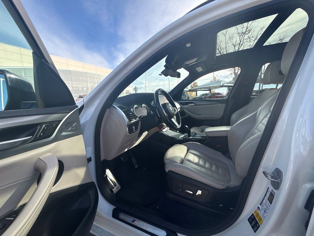 Used 2019 BMW X3 M40i w/ Parking Assistance Package AWD/4WD image 9